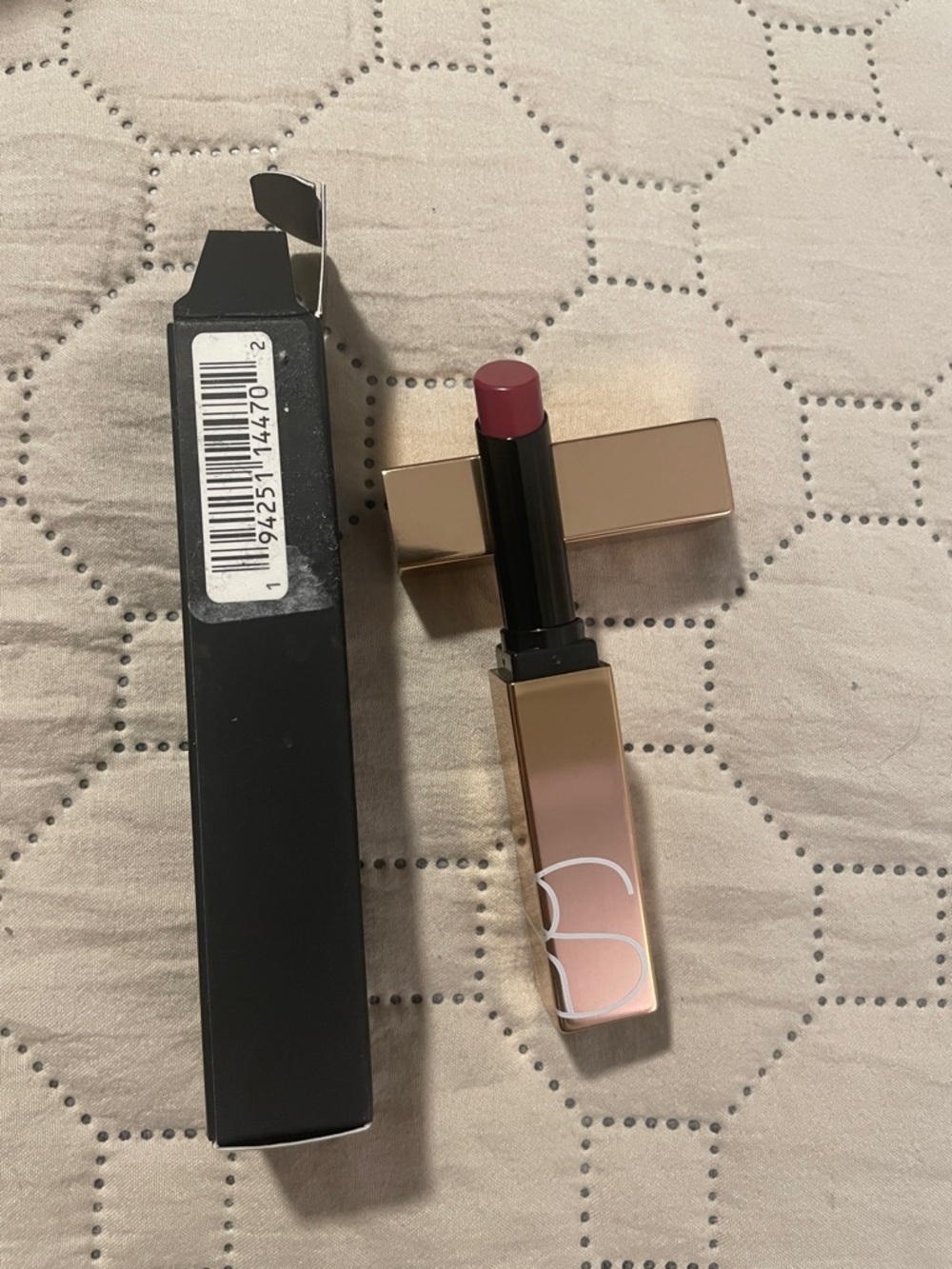 NARS All-In 229 Lipstick - Elegant Brown - Picture 2 of 4